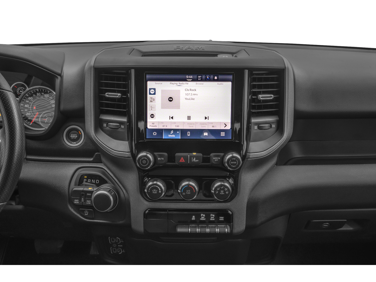 2026 RAM 1500 RAM 1500 TRADESMAN QUAD CAB 4X2 6'4' BOX