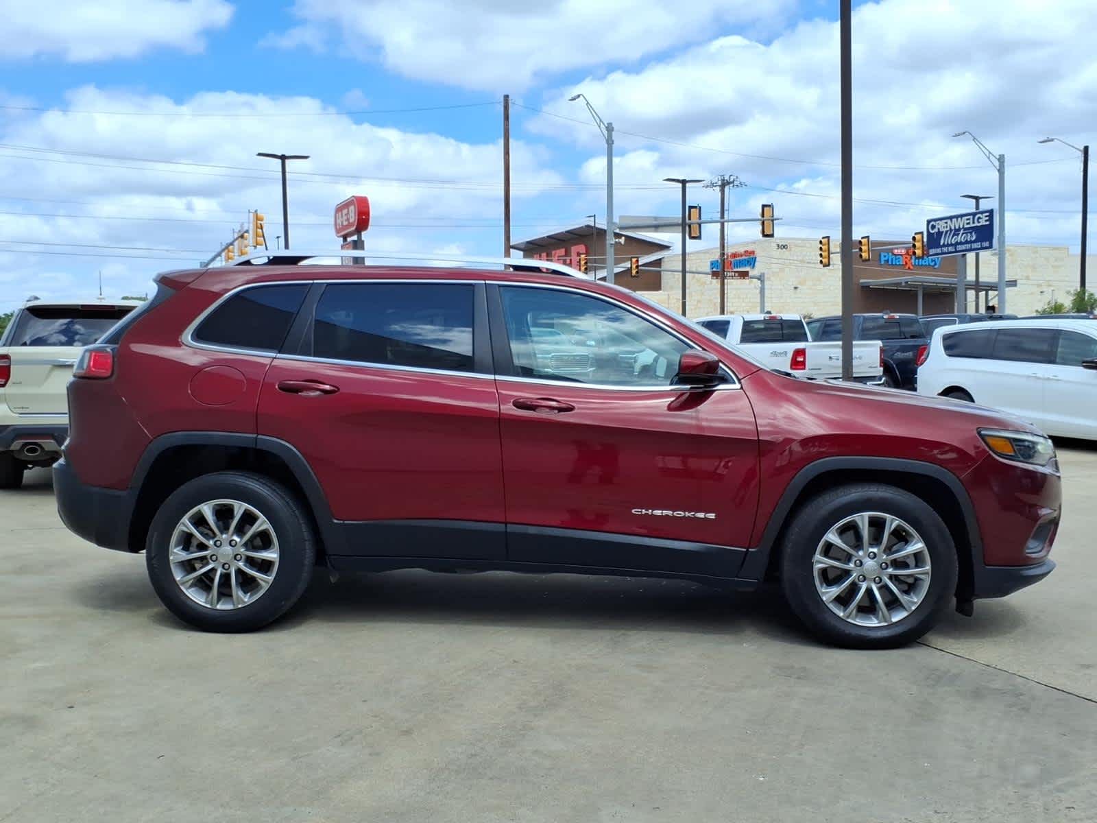 2020 Jeep Cherokee Latitude Plus FWD