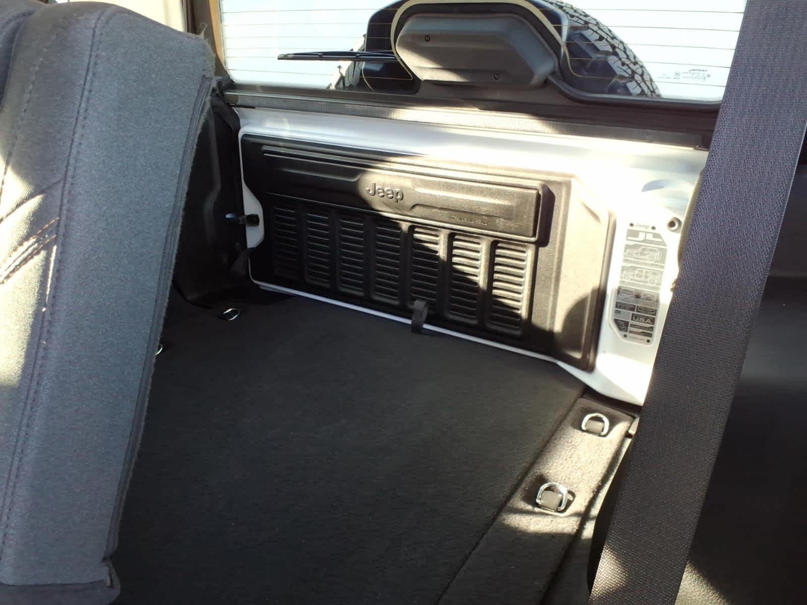 2024 Jeep Wrangler 4-Door Willys 4x4