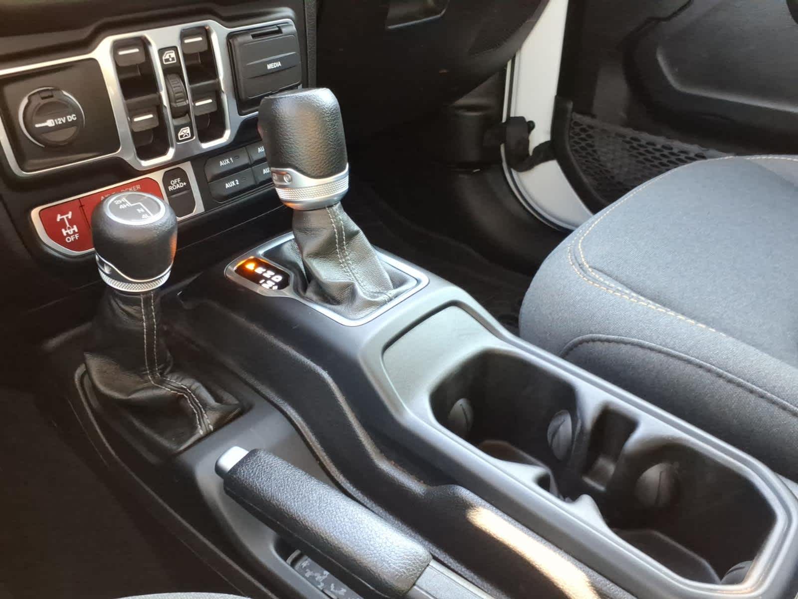 2024 Jeep Wrangler 4-Door Willys 4x4