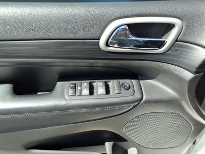2021 Jeep Grand Cherokee Laredo X 4x4