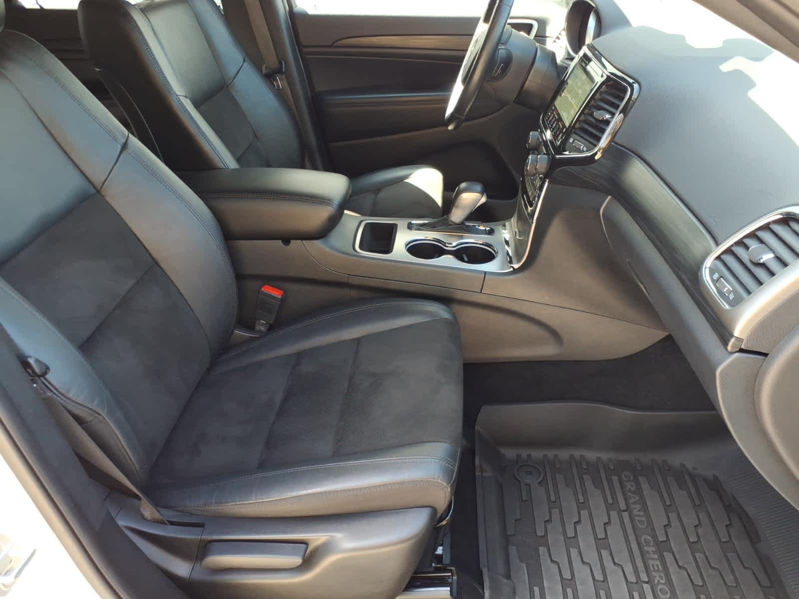 2021 Jeep Grand Cherokee Laredo X 4x4