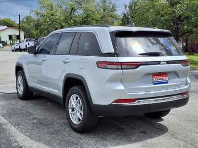 2025 Jeep Grand Cherokee GRAND CHEROKEE LAREDO X 4X2