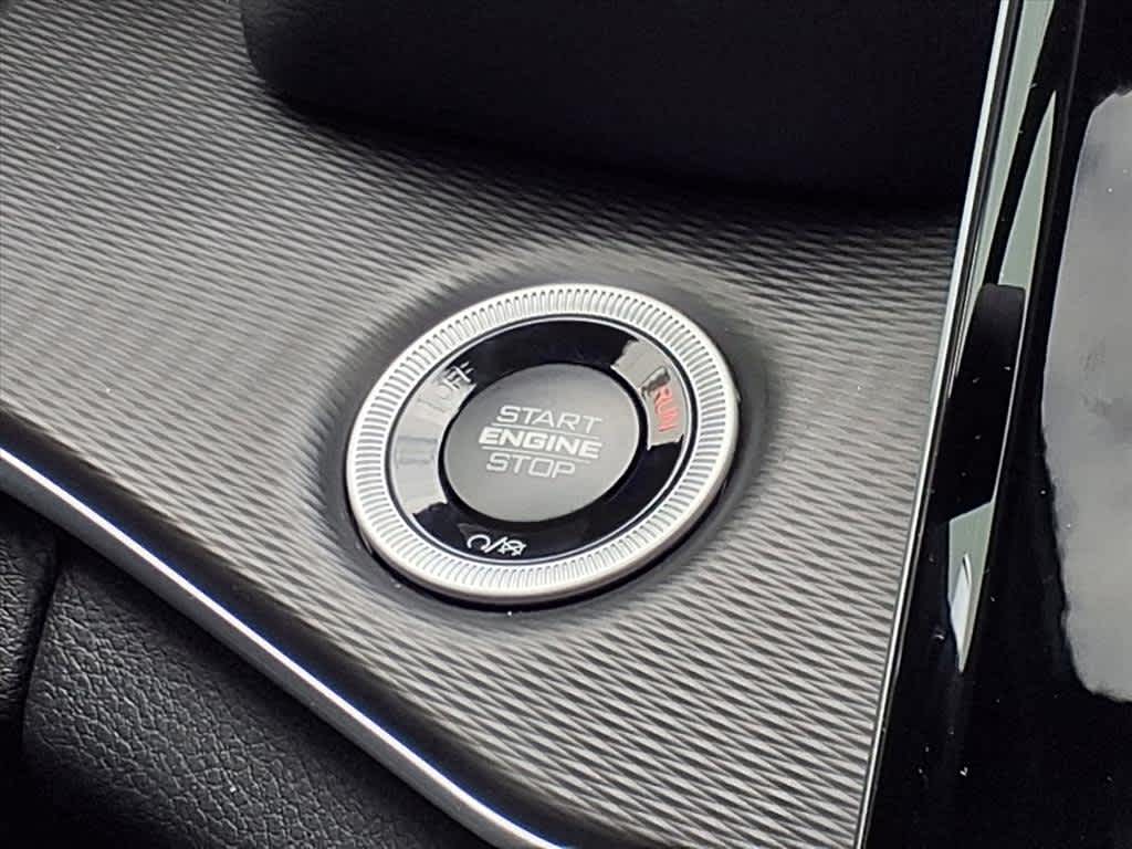 2025 Jeep Grand Cherokee GRAND CHEROKEE LAREDO X 4X2