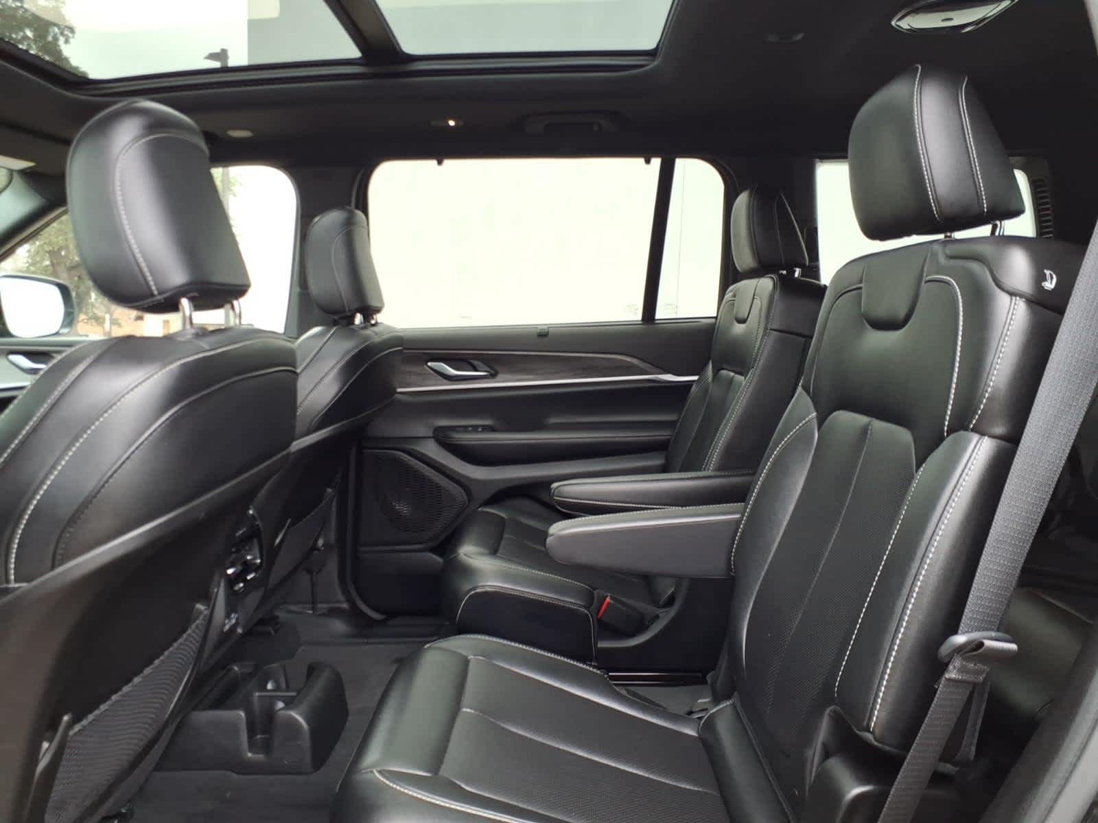 2024 Jeep Grand Cherokee L Limited 4x4