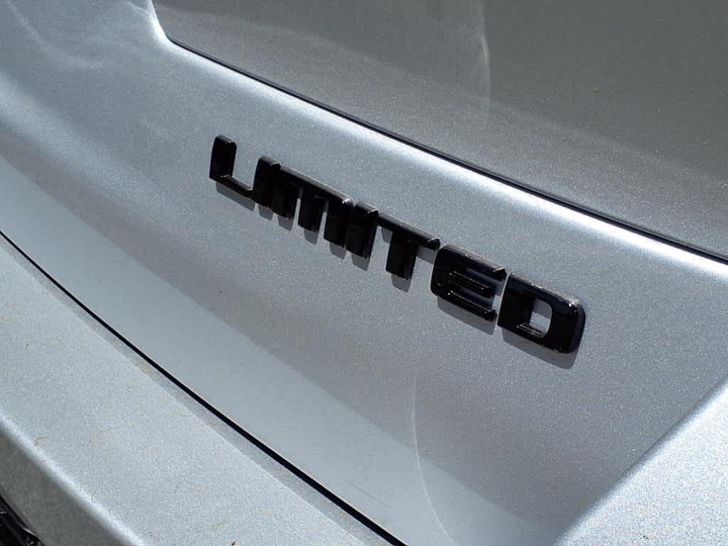 2025 Jeep Grand Cherokee L Limited 4x4