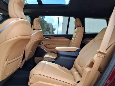 2025 Jeep Grand Cherokee L Summit Reserve 4x4