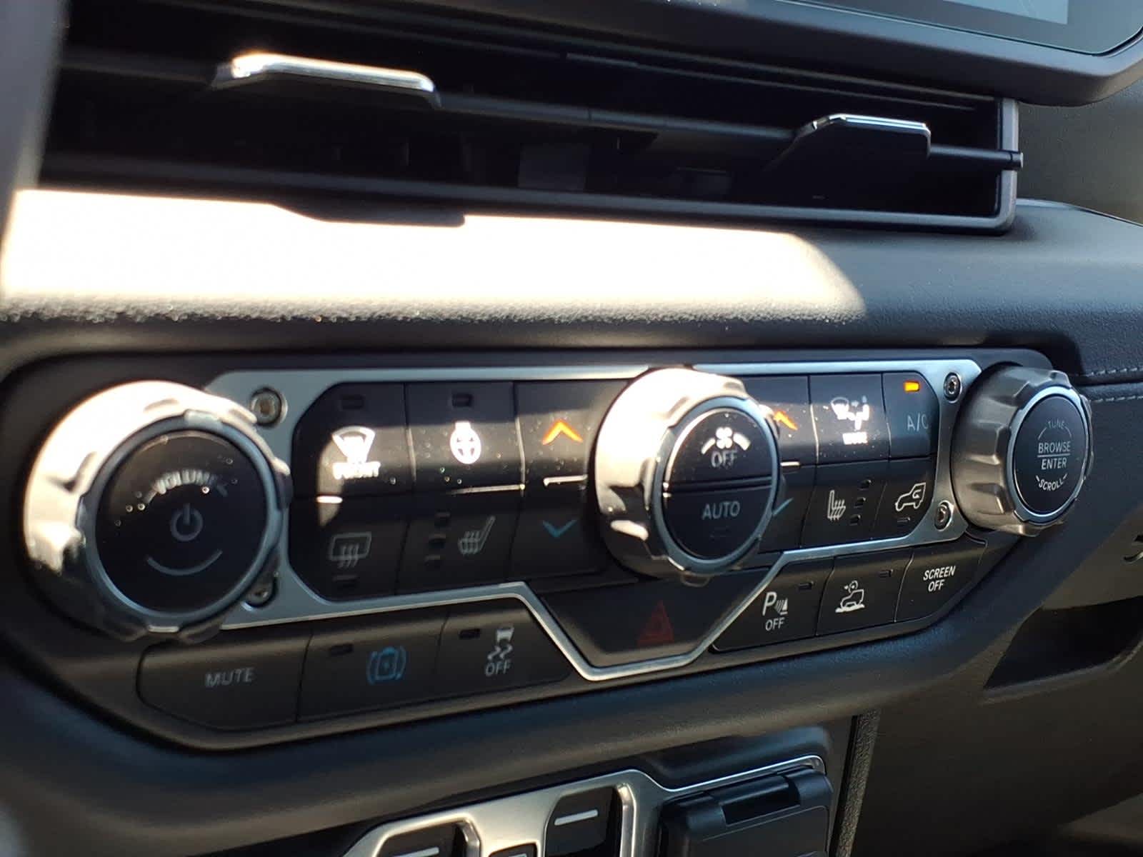 2024 Jeep Wrangler 4xe Summit 4xe