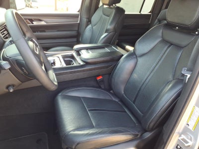 2024 Jeep Wagoneer Series II 4x2