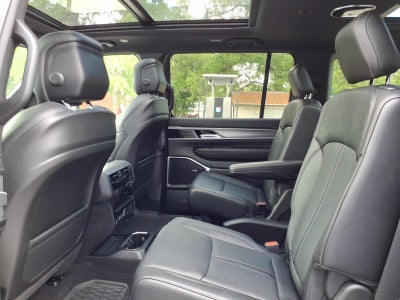 2026 Jeep Grand Wagoneer GRAND WAGONEER UPLAND 4X4