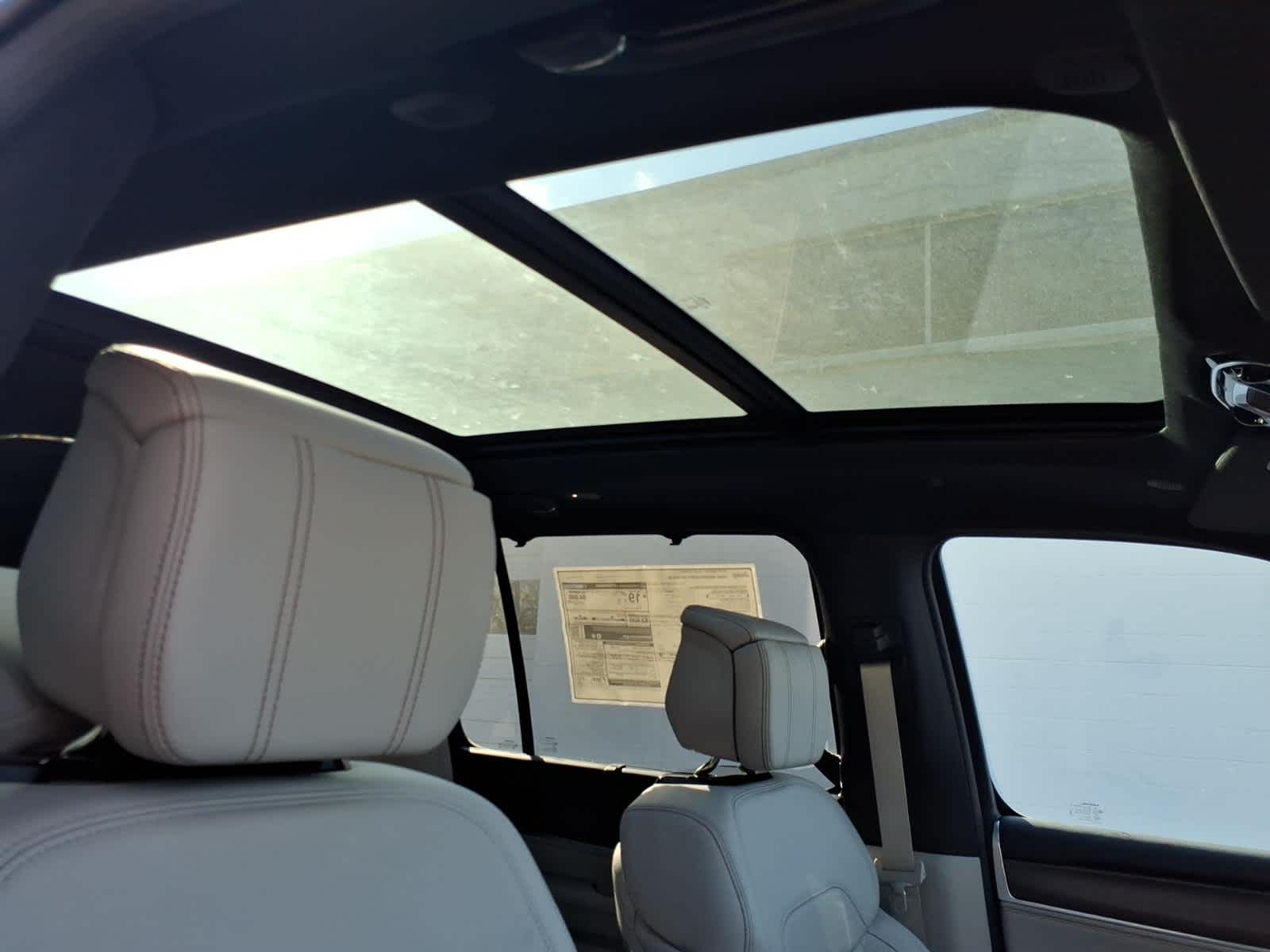 2026 Jeep Grand Wagoneer GRAND WAGONEER SUMMIT OBSIDIAN 4X4