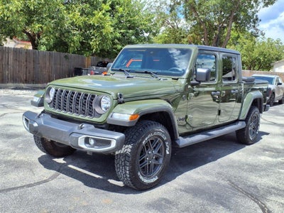 2024 Jeep Gladiator Sport S