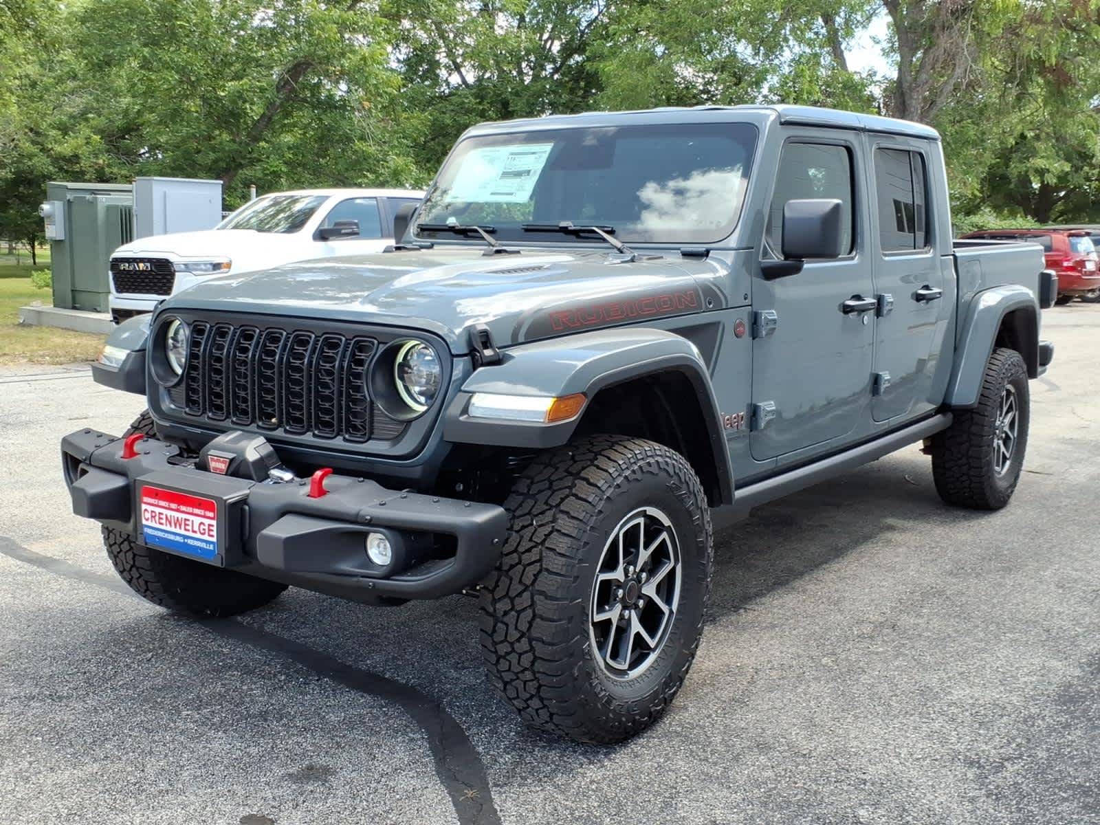 2026 Jeep Gladiator GLADIATOR SHADOW OPS 4X4