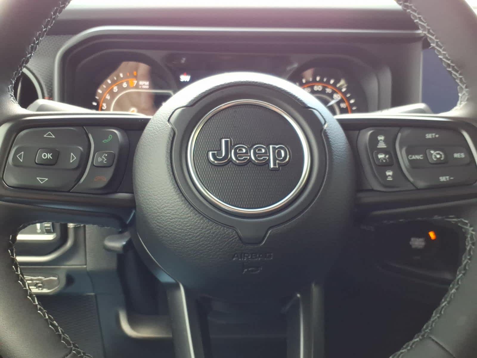 2026 Jeep Gladiator GLADIATOR SHADOW OPS 4X4