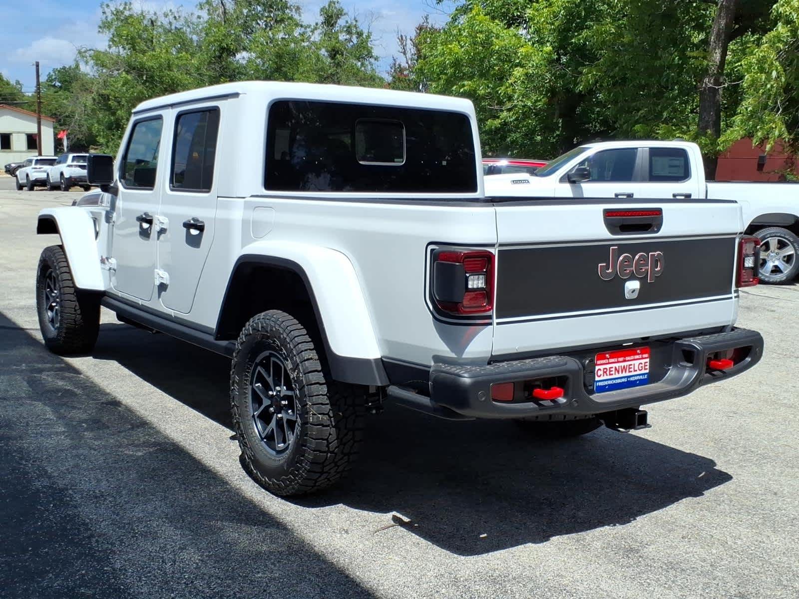 2026 Jeep Gladiator GLADIATOR SHADOW OPS 4X4