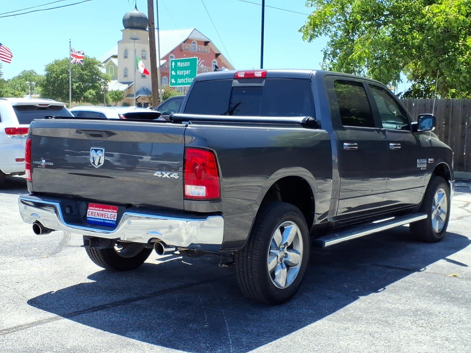 2019 RAM 1500 Classic Lone Star Crew Cab 4x4 5'7' Box