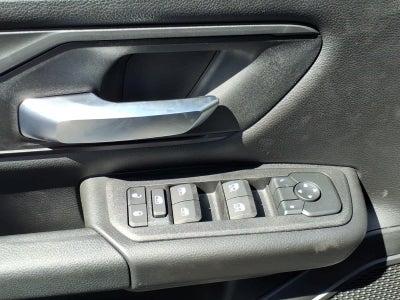 2026 RAM 1500 RAM 1500 TRADESMAN QUAD CAB 4X2 6'4' BOX