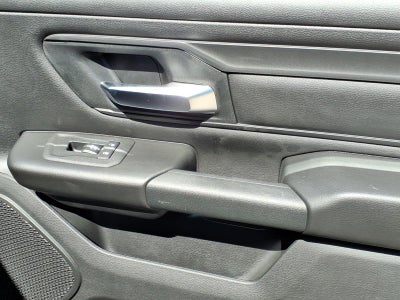 2026 RAM 1500 RAM 1500 TRADESMAN QUAD CAB 4X2 6'4' BOX