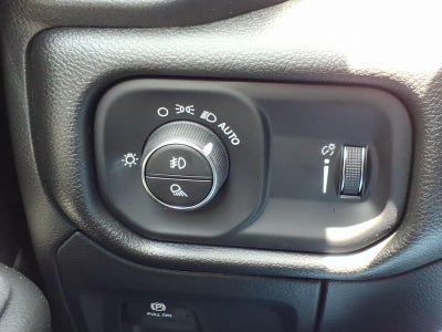 2026 RAM Ram 1500 RAM 1500 EXPRESS QUAD CAB 4X2 6'4' BOX