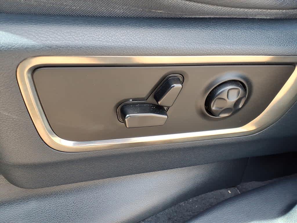 2020 RAM 1500 Limited Crew Cab 4x2 5'7' Box