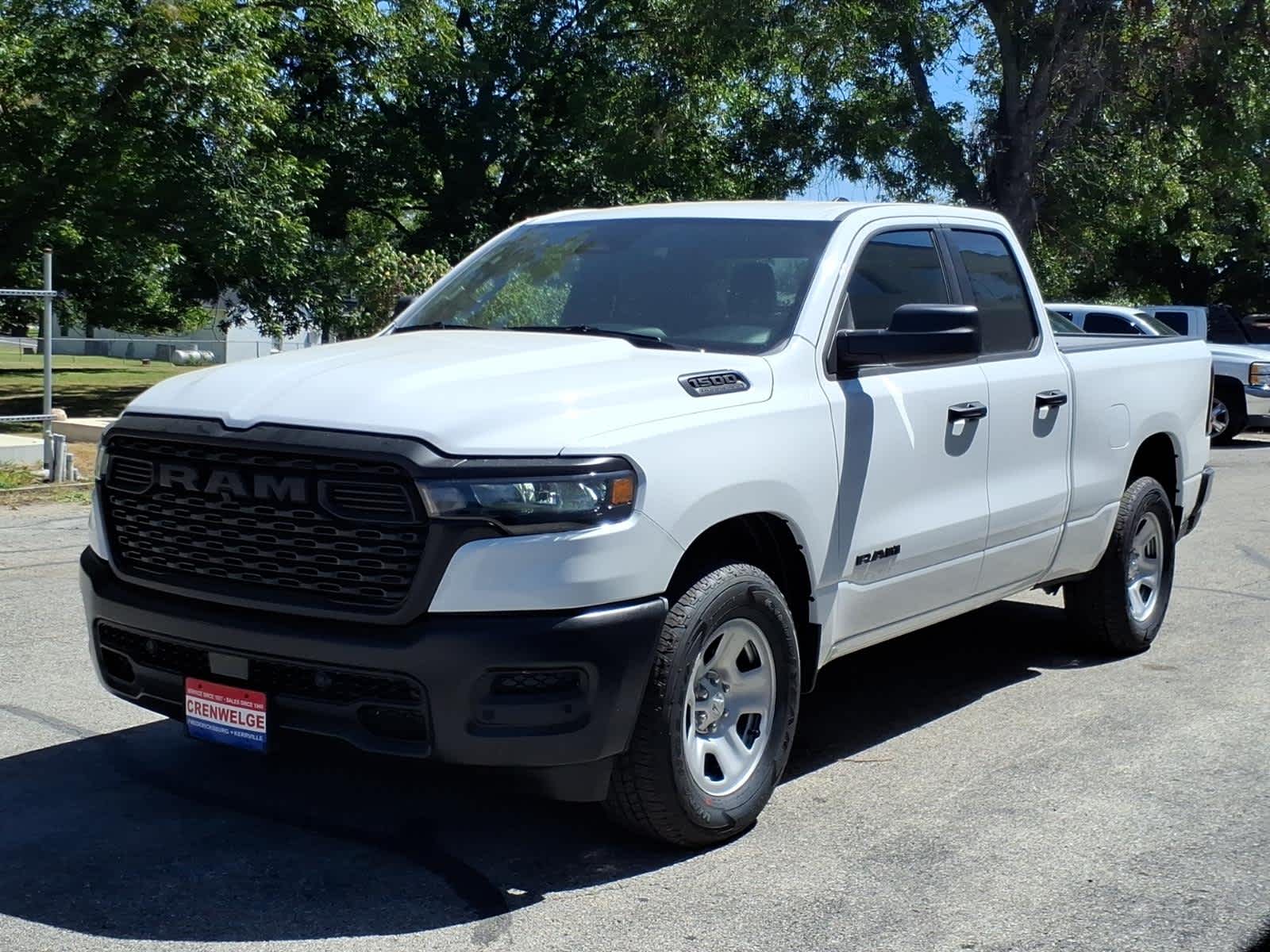 2026 RAM 1500 RAM 1500 TRADESMAN QUAD CAB 4X4 6'4' BOX