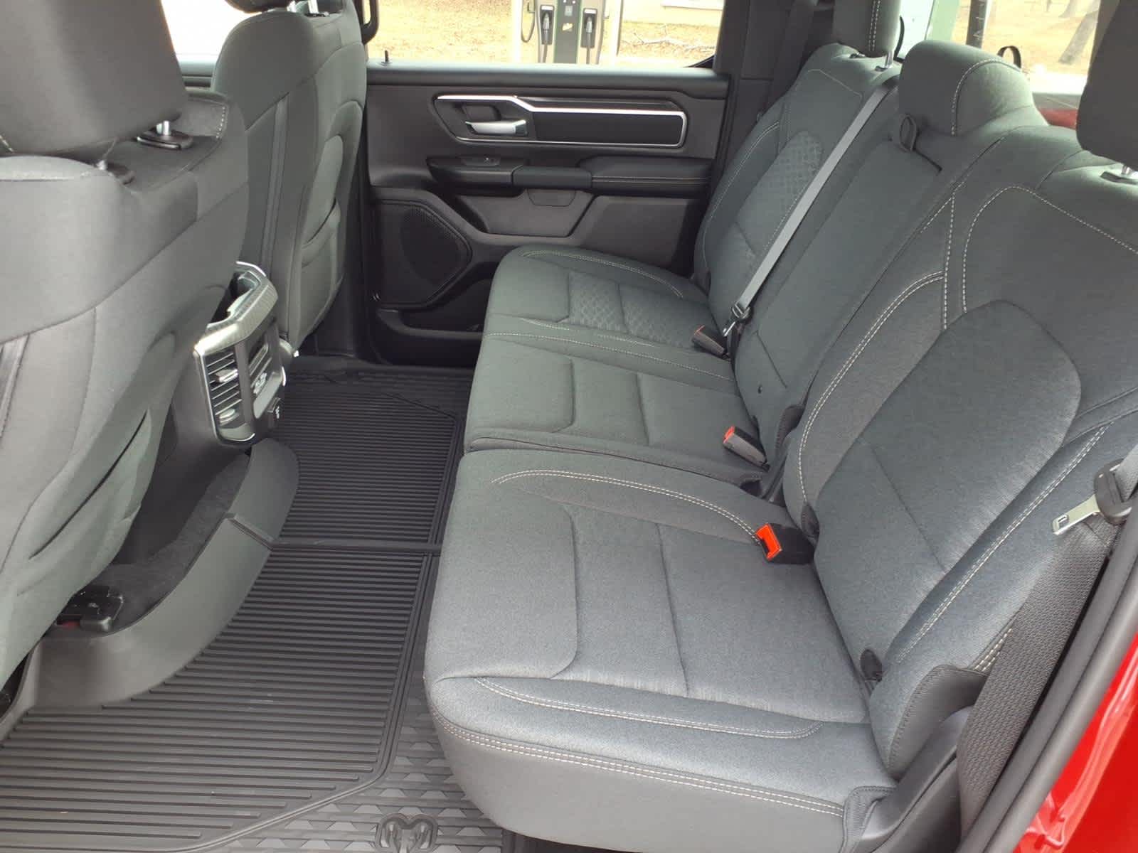 2026 RAM Ram 1500 RAM 1500 LONE STAR CREW CAB 4X4 5'7' BOX