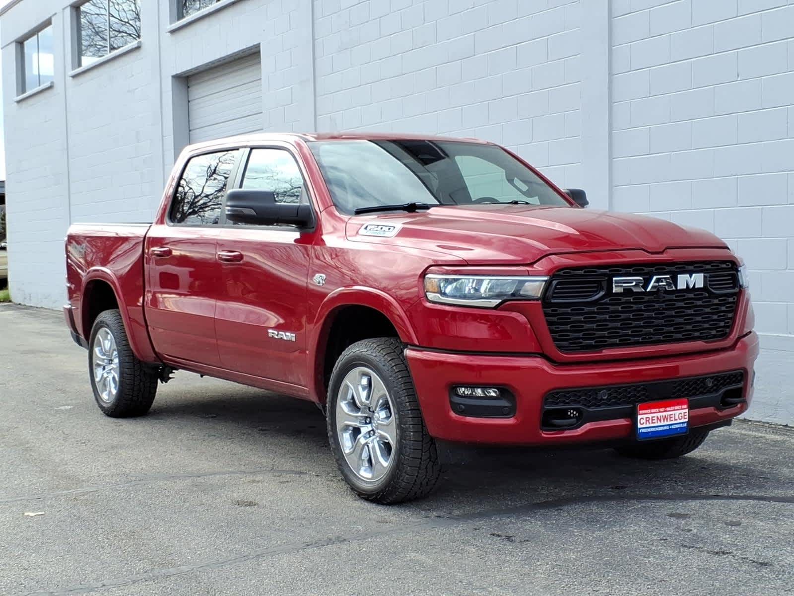 2026 RAM Ram 1500 RAM 1500 LONE STAR CREW CAB 4X4 5'7' BOX