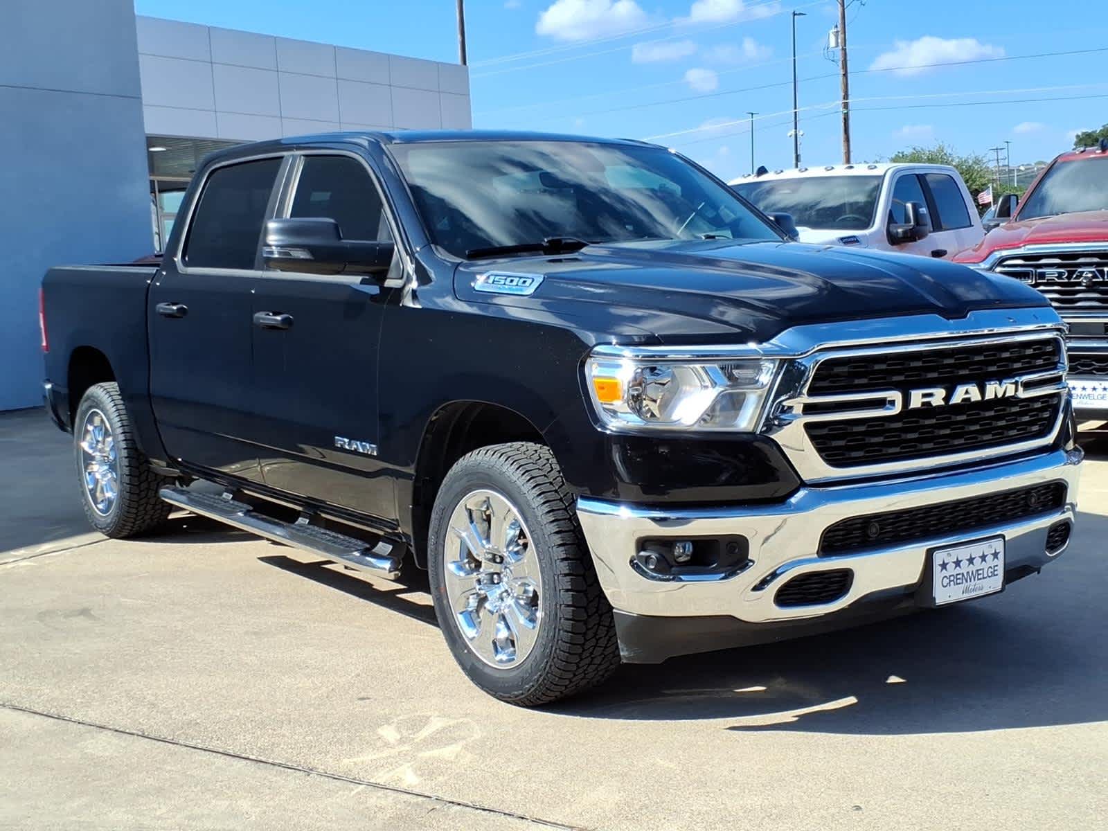 2023 RAM 1500 Lone Star Crew Cab 4x4 5'7' Box