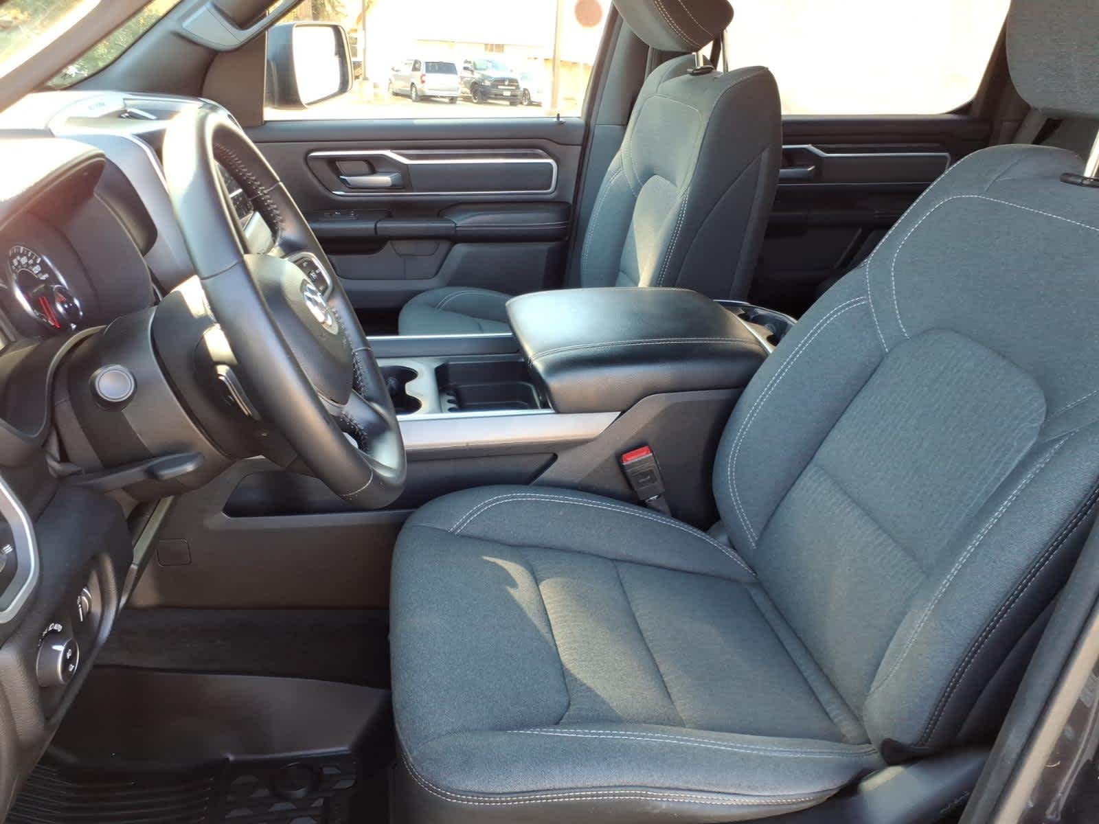 2021 RAM 1500 Big Horn Crew Cab 4x4 5'7' Box