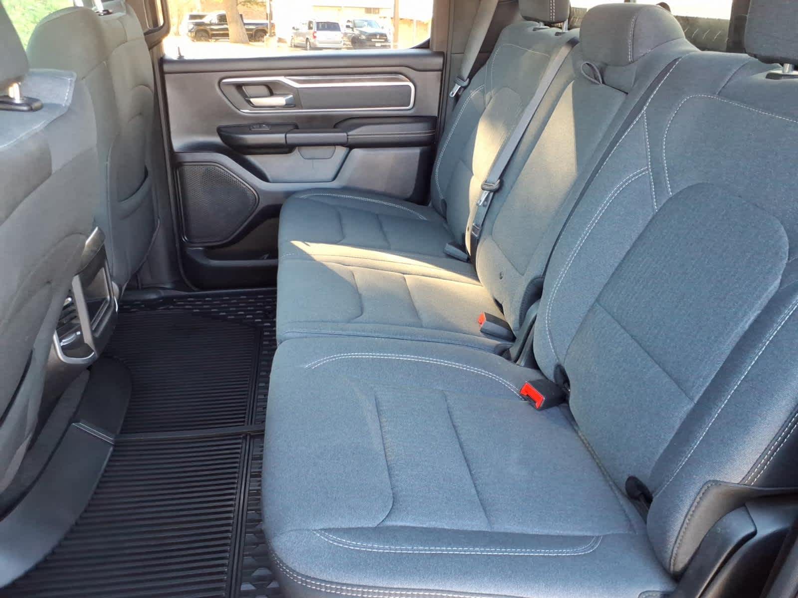 2021 RAM 1500 Big Horn Crew Cab 4x4 5'7' Box