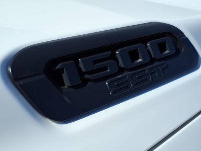 2025 RAM 1500 Warlock Crew Cab 4x4 5'7' Box