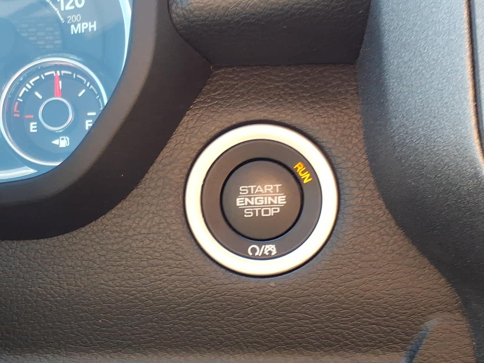 2025 RAM 1500 Warlock Crew Cab 4x4 5'7' Box