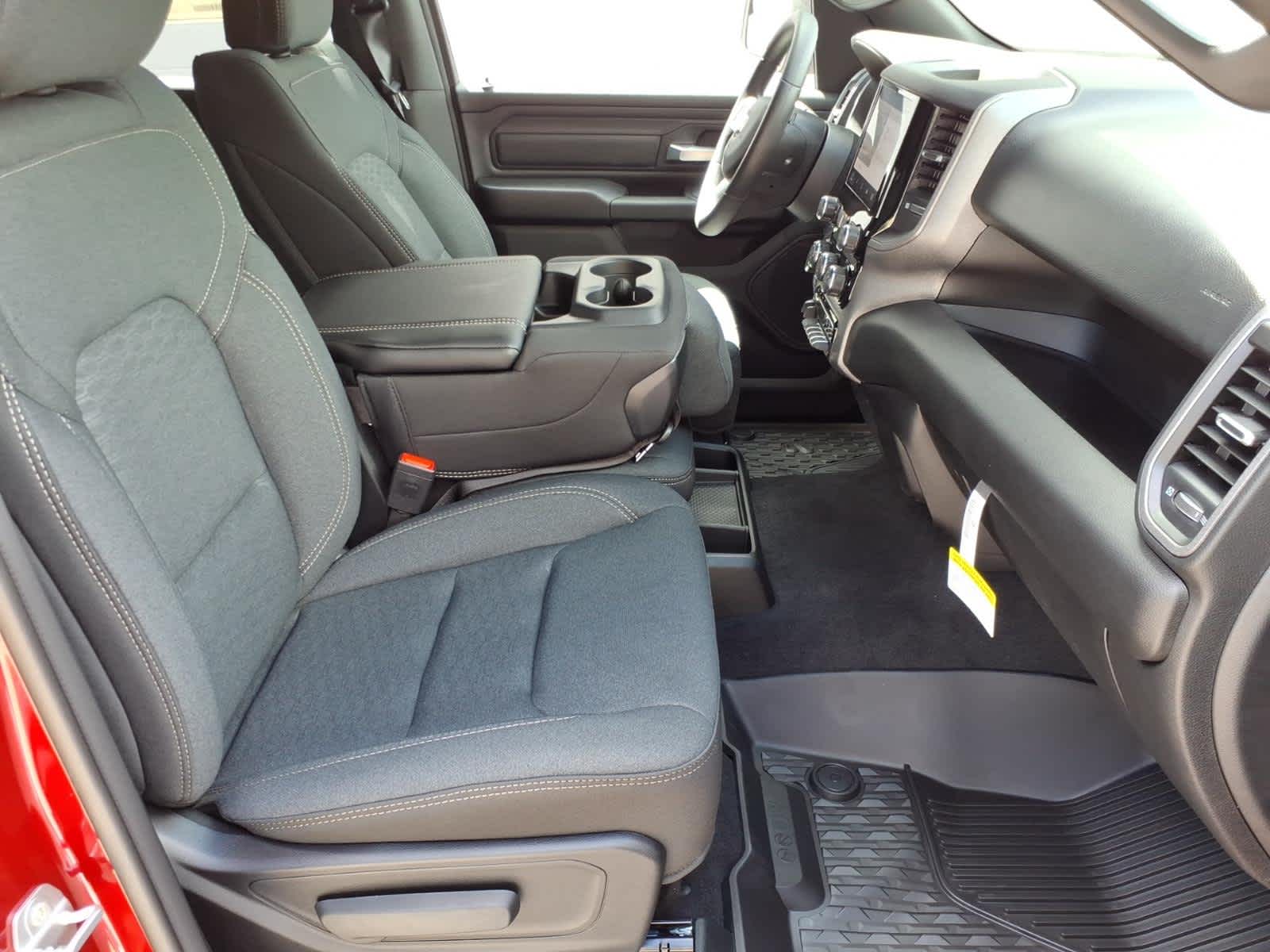2026 RAM Ram 1500 RAM 1500 WARLOCK CREW CAB 4X4 5'7' BOX