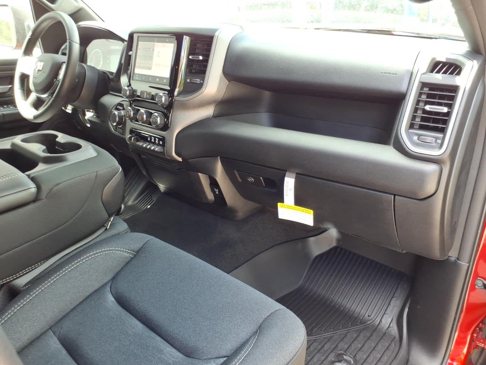 2026 RAM Ram 1500 RAM 1500 WARLOCK CREW CAB 4X4 5'7' BOX