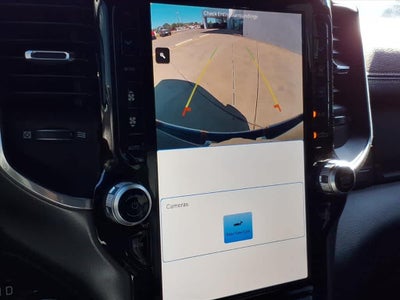 2023 RAM 1500 Laramie Crew Cab 4x4 5'7' Box