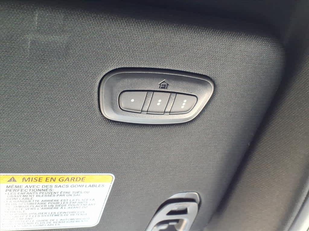 2023 RAM 1500 Laramie Crew Cab 4x4 5'7' Box