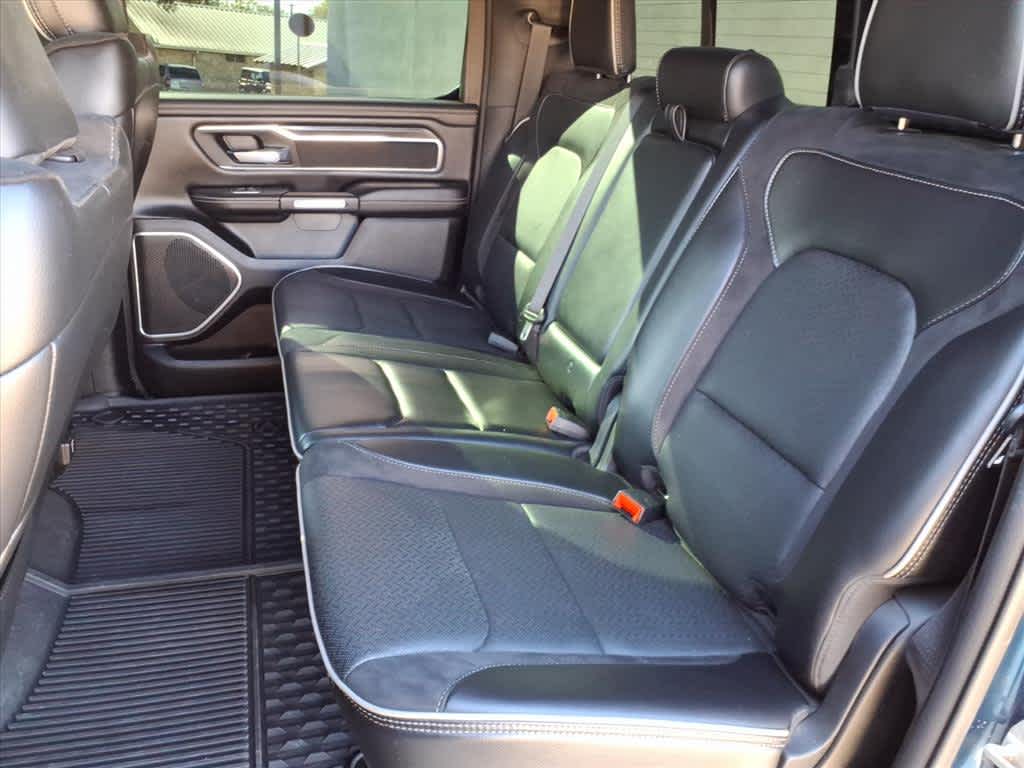 2023 RAM 1500 Laramie Crew Cab 4x4 5'7' Box