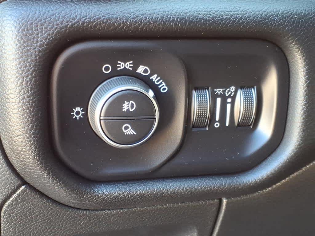 2025 RAM 1500 Rebel Crew Cab 4x4 5'7' Box