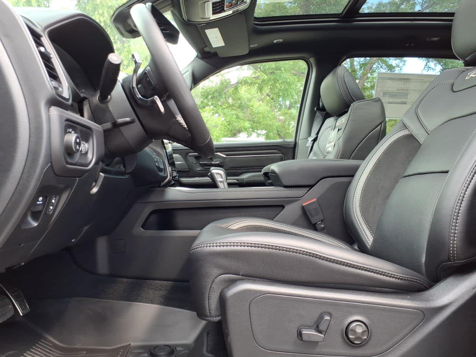2026 RAM Ram 1500 RAM 1500 RHO CREW CAB 4X4 5'7' BOX