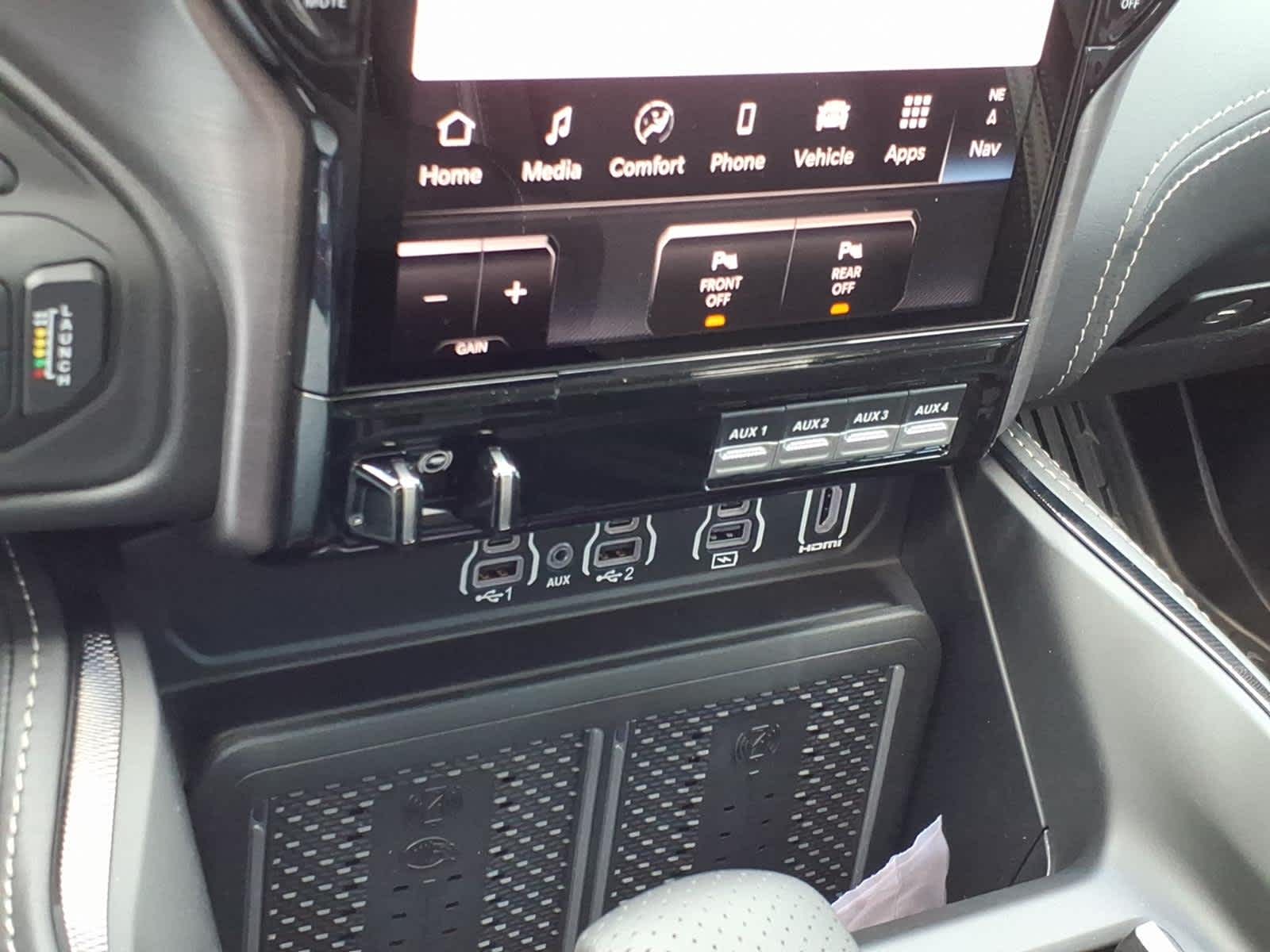 2026 RAM Ram 1500 RAM 1500 RHO CREW CAB 4X4 5'7' BOX