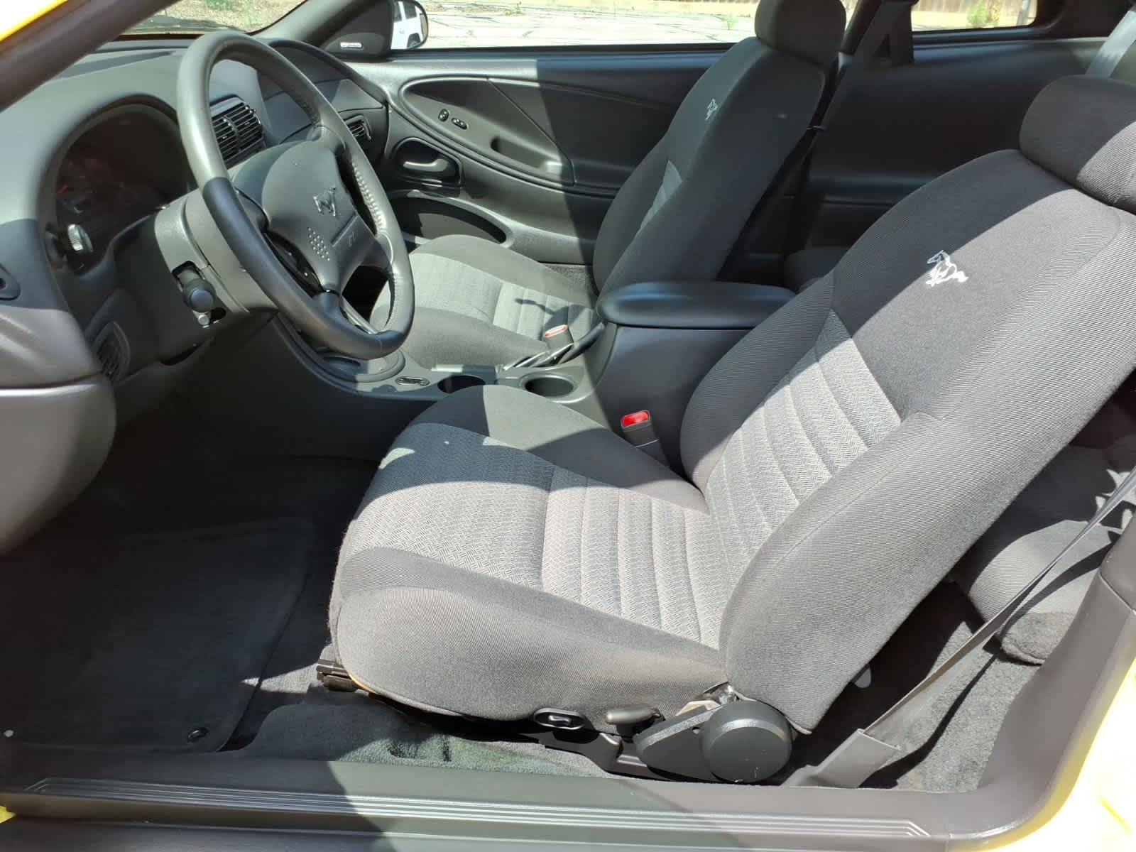 2001 Ford Mustang GT