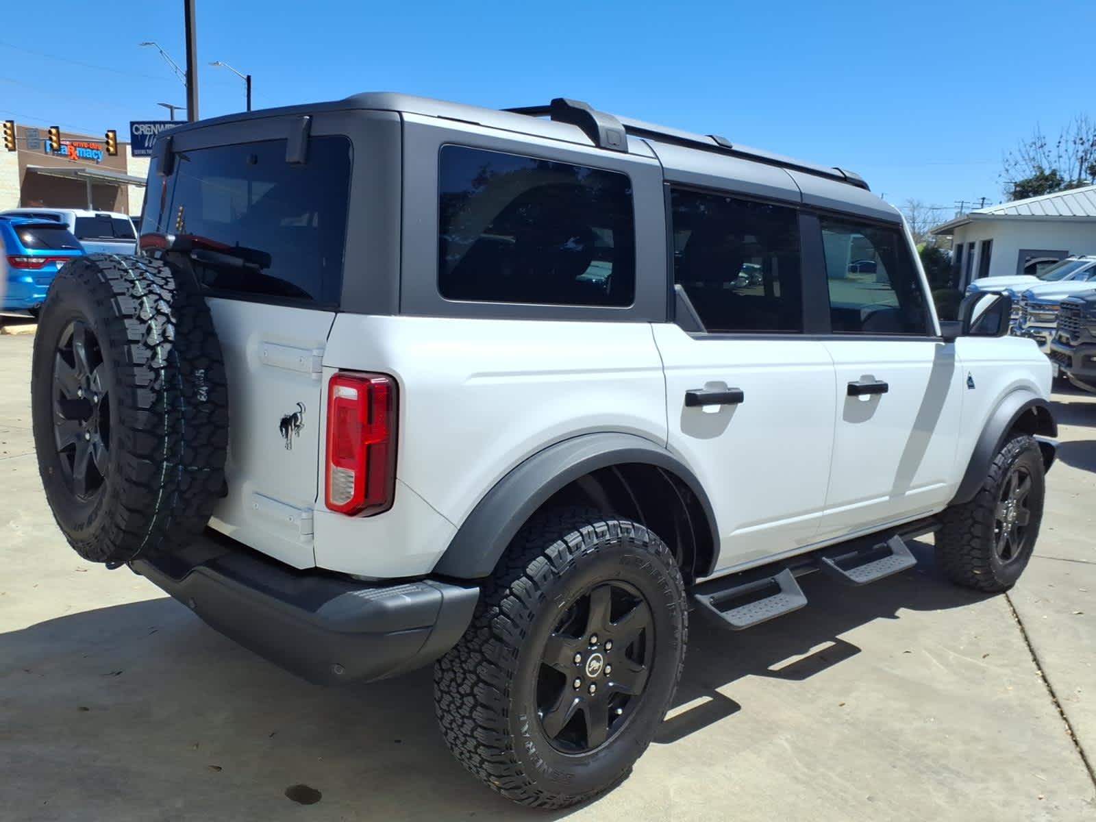 2024 Ford Bronco Black Diamond