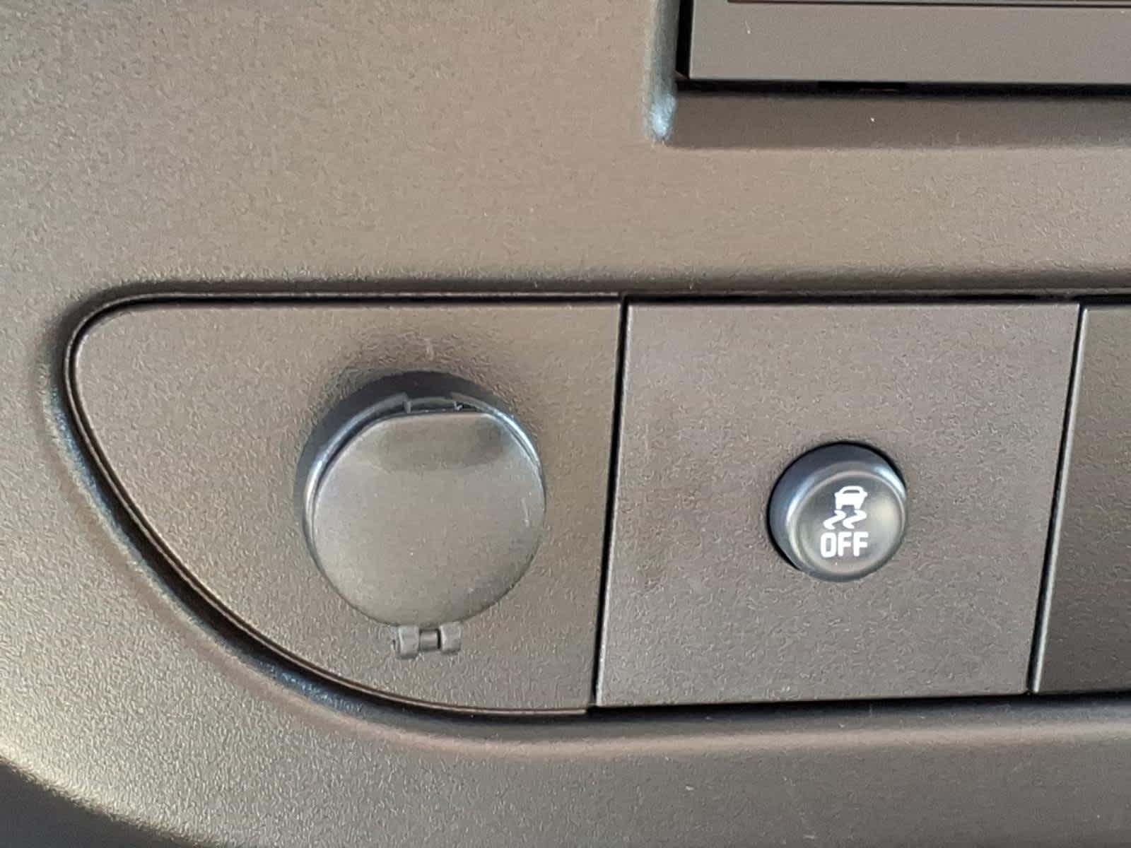 2021 Chevrolet Express Cutaway Work Van