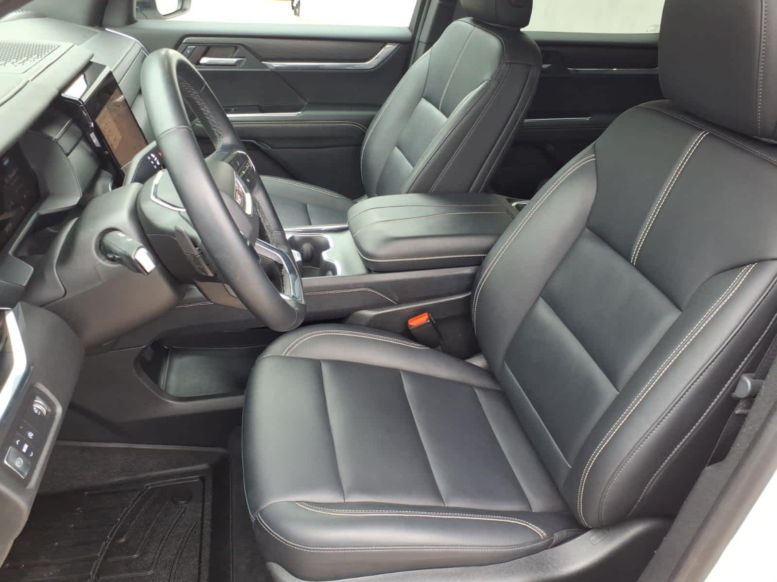 2024 GMC Acadia FWD Elevation