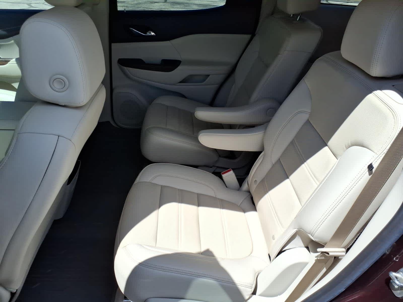 2021 GMC Acadia FWD Denali
