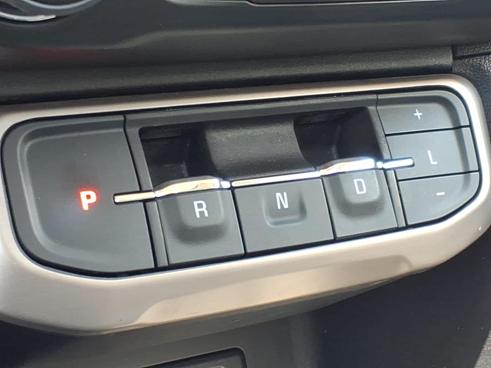 2023 GMC Acadia FWD Denali