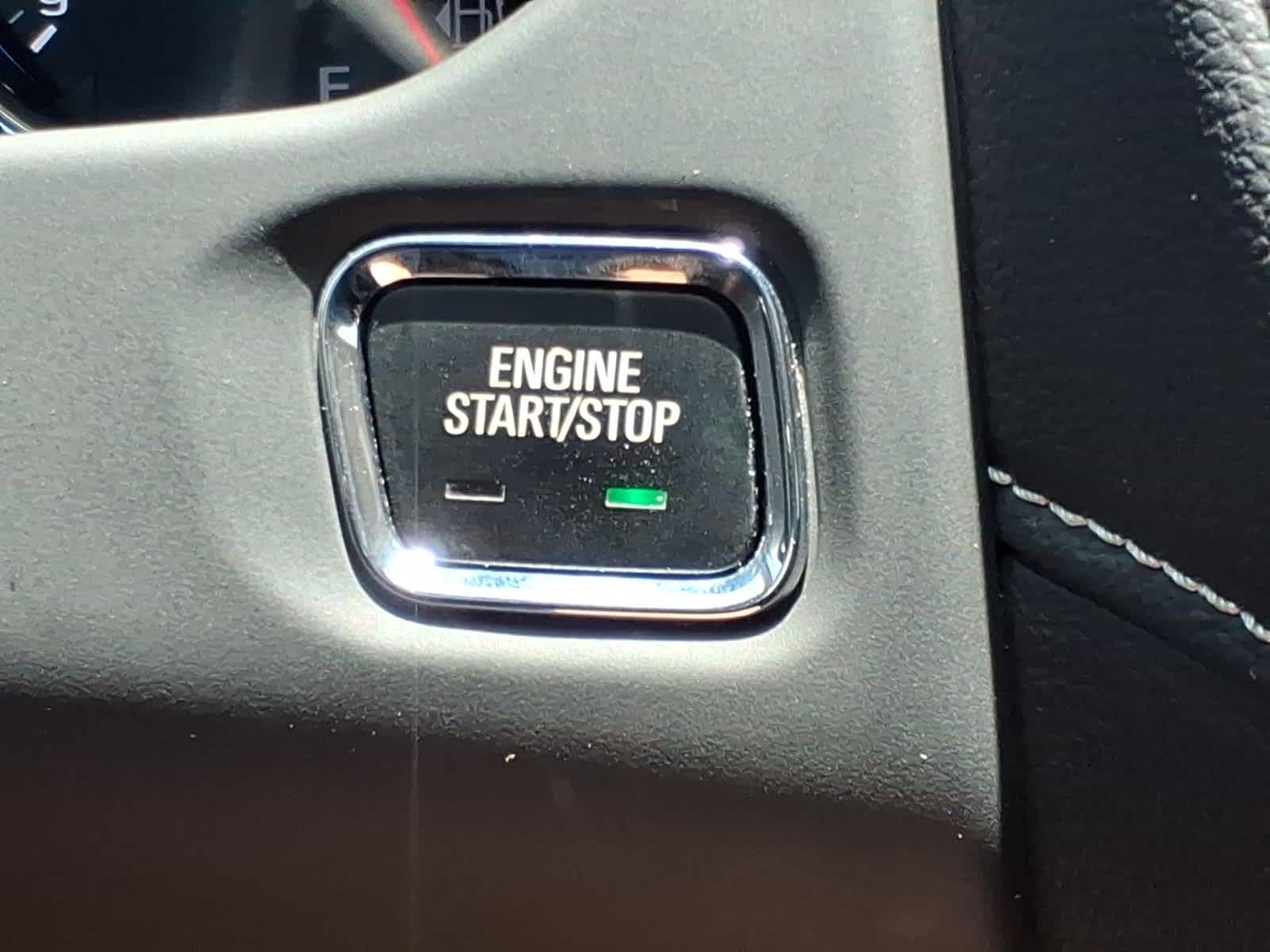 2023 GMC Acadia FWD Denali