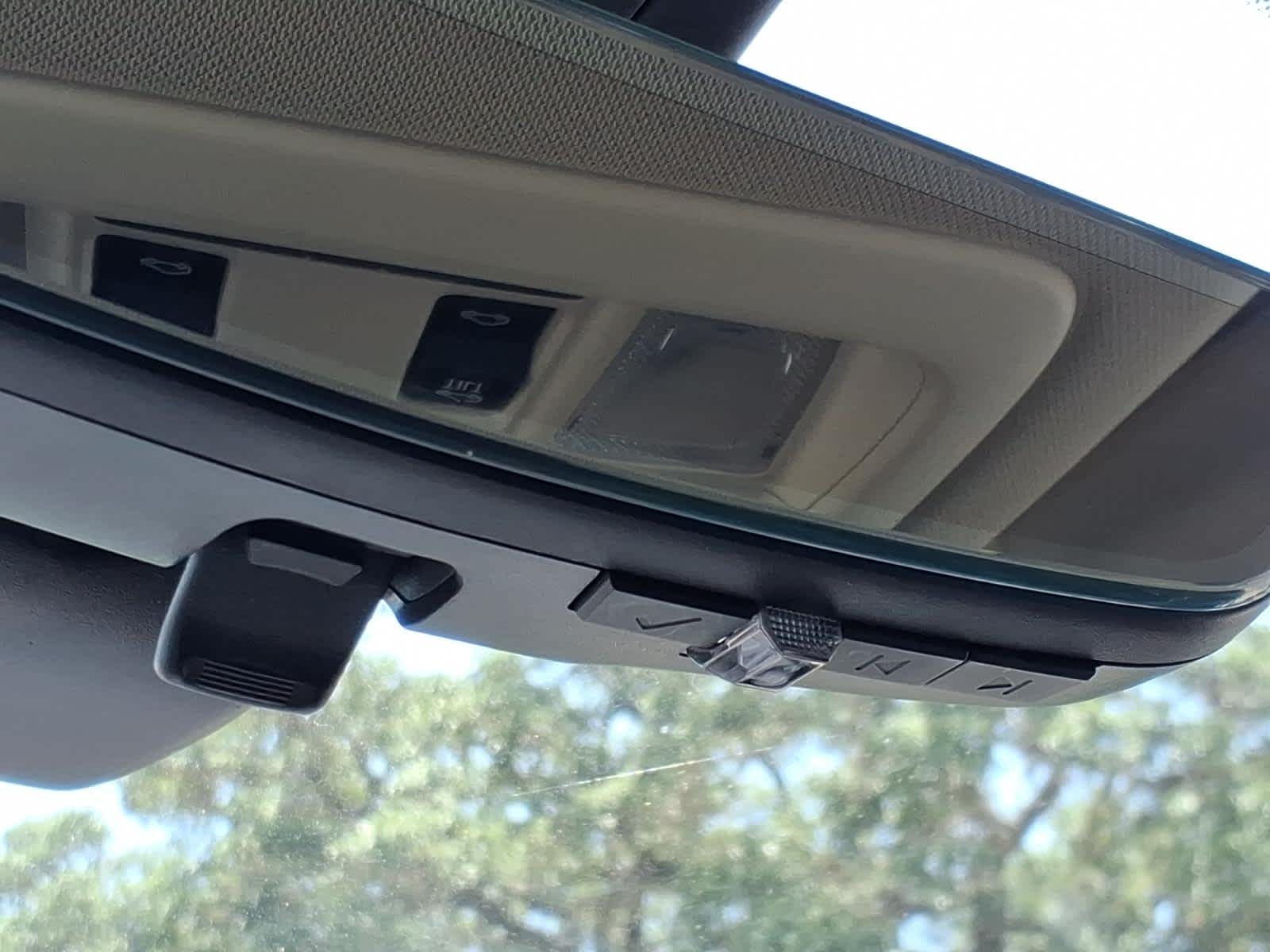 2023 GMC Acadia FWD Denali
