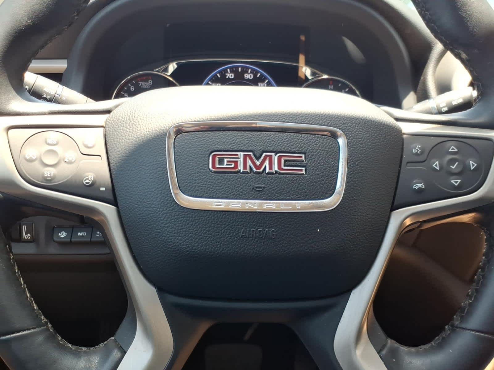 2023 GMC Acadia FWD Denali