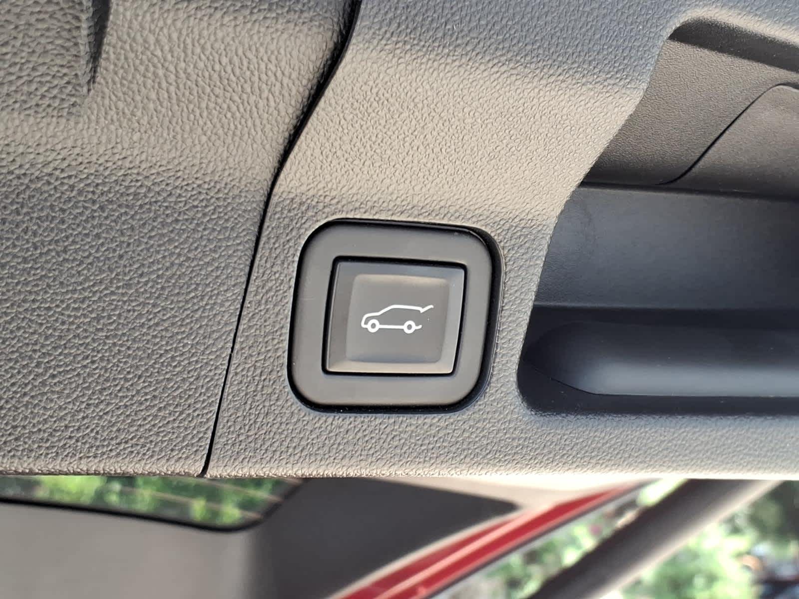 2023 GMC Acadia FWD Denali